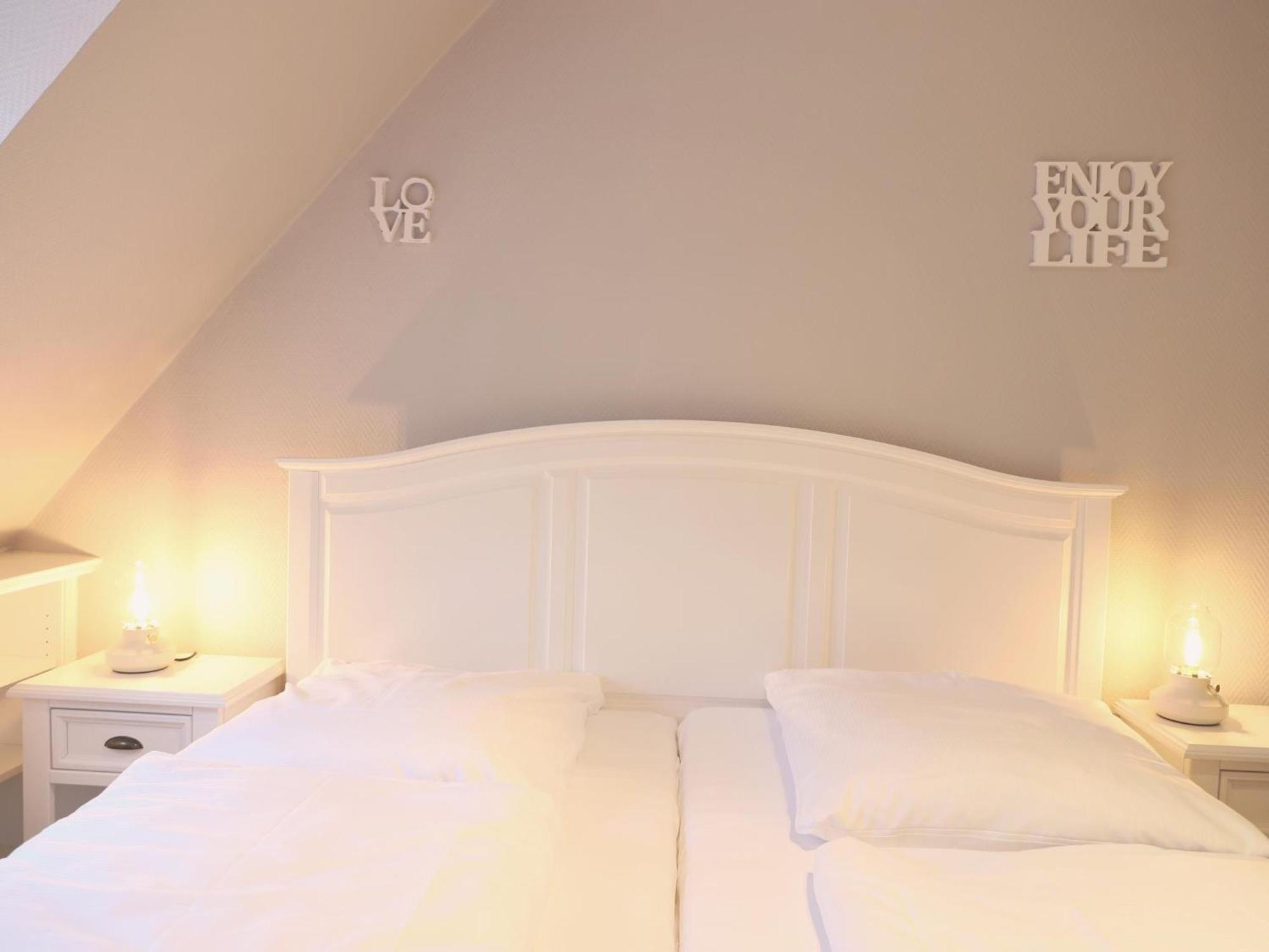 Exklusive 3-Zimmer-Ferienwohnung Im Herzen Westerlands Екстериор снимка